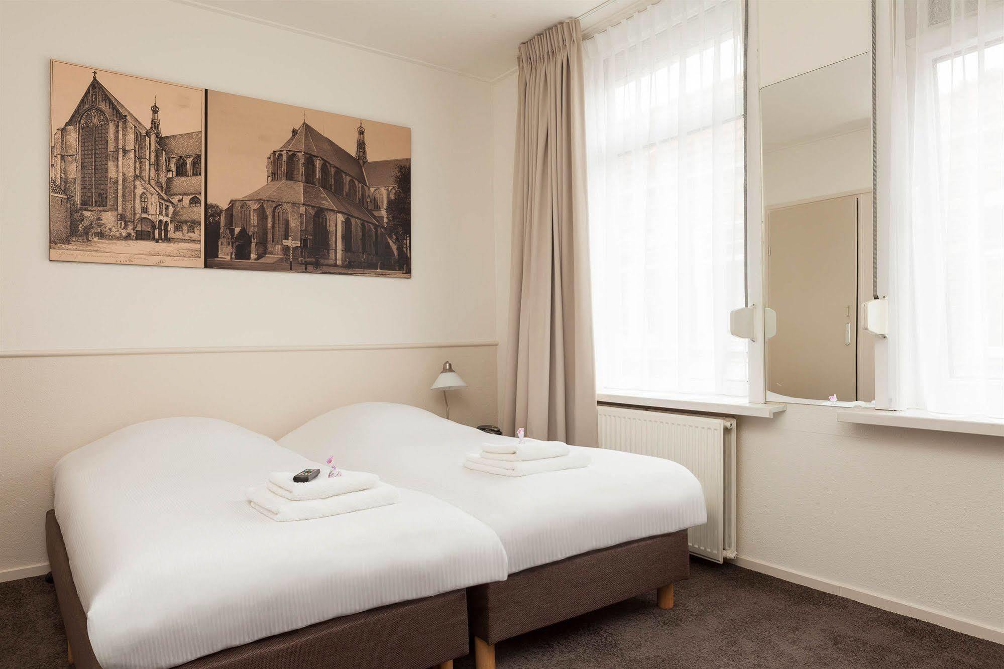 Hotel Stad En Land Alkmaar Ngoại thất bức ảnh